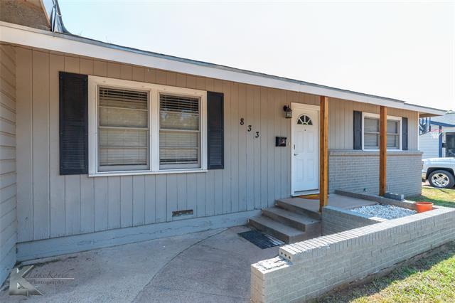 Building Photo - 833 Westview Dr