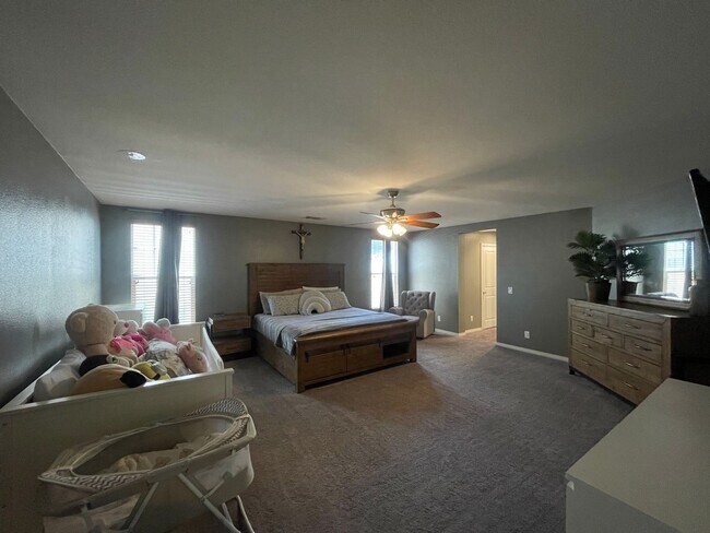 Building Photo - Lancaster 3 Bedroom + 2 Bathroom