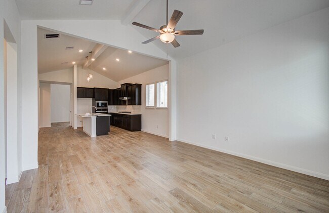 Building Photo - 24811 Harrow Mdw Dr