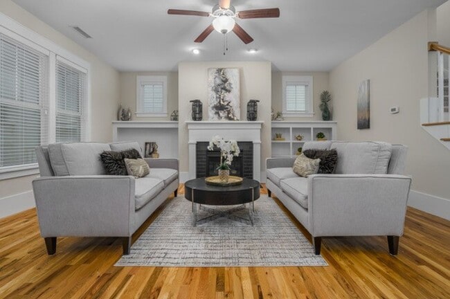 Building Photo - Impeccable Briar Chapel (Chapel Hill) home!