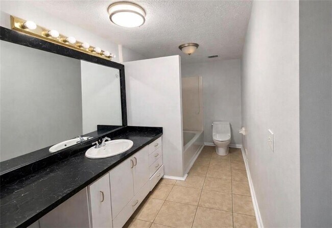 Building Photo - 4960 Cold Springs Dr NW