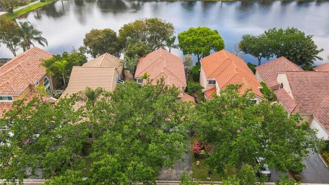 Building Photo - 237 NW 100th Ave