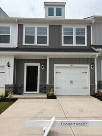 Building Photo - Brand new home in the desirable Mauldin location!! AVALIABLE NOW! OFFERING $500 OFF FIRST FULL MO...