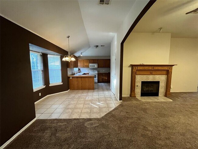 Building Photo - 2045 Rising Hill Dr