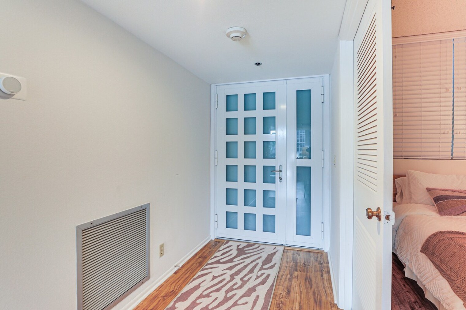 Building Photo - 1109 Gulf of Mexico Dr