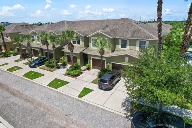 Building Photo - 2044 Hawks View Dr