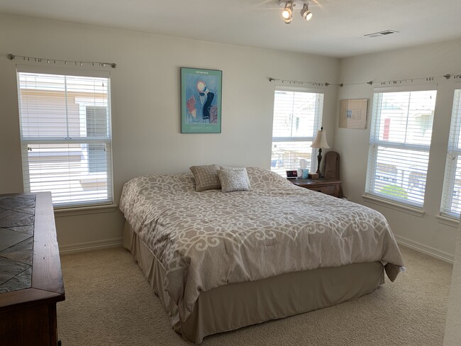 Main Bedroom - 9762 Mayfair Street Unit F