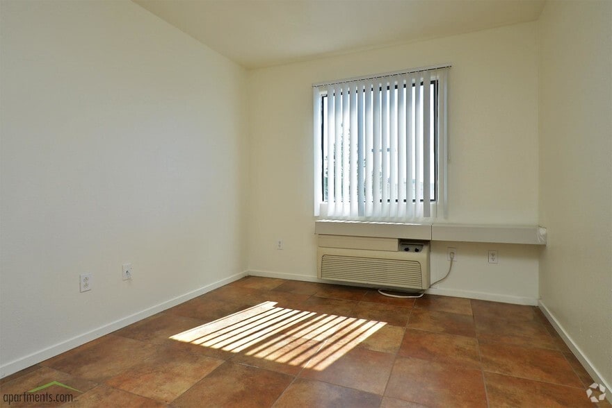 Bedroom - Casa Bonita Apartments