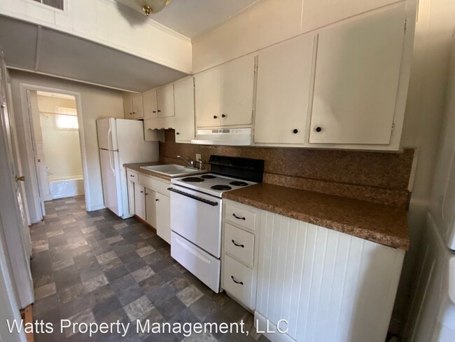 Building Photo - 2 br, 1 bath House - 1200 Avondale Dr Apt 43
