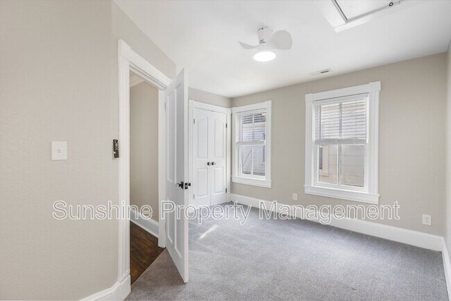 Building Photo - 207 Florida Ave