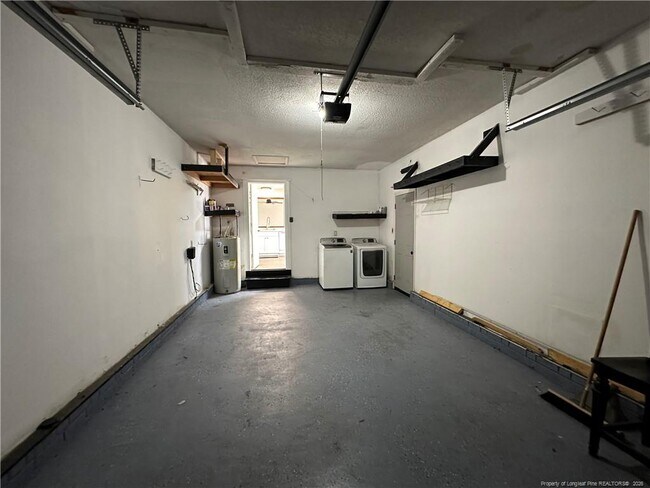 Building Photo - 6031 Harmon Pl