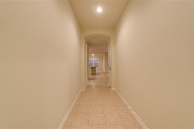 Building Photo - 6812 Lighthouse Ln