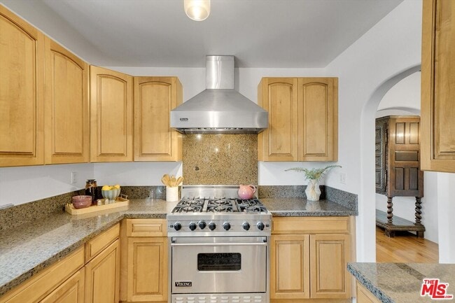 Building Photo - 4300 Laurelgrove Ave