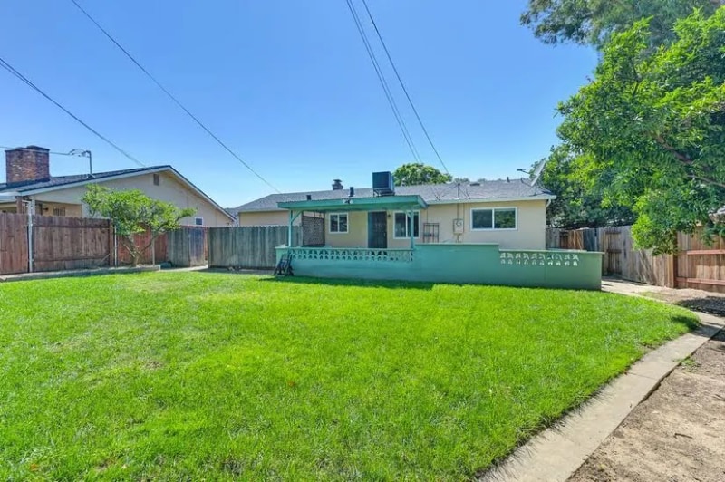 Primary Photo - 6229 Donnelly Ln