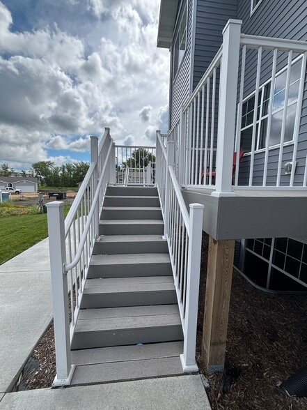 Building Photo - 3056 Bluestem Trl