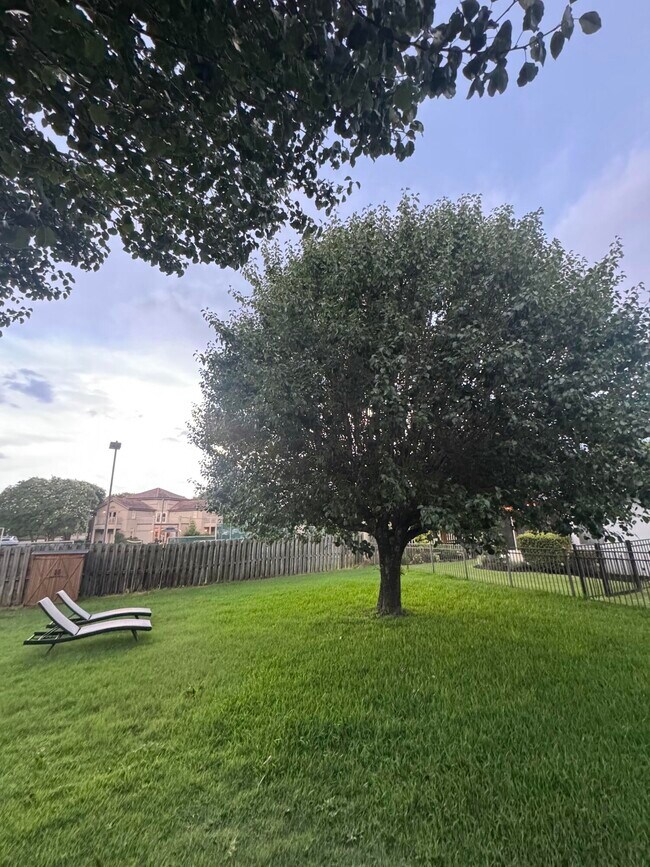 Building Photo - 265 Chipola Cove