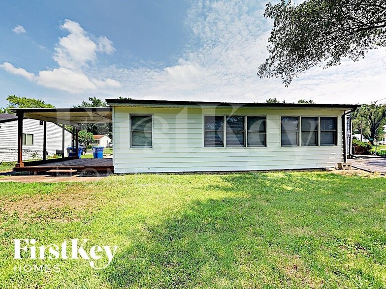 Building Photo - 2365 Grants Pkwy