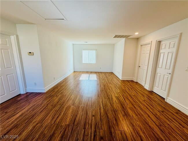 Building Photo - 9725 Kampsville Ave