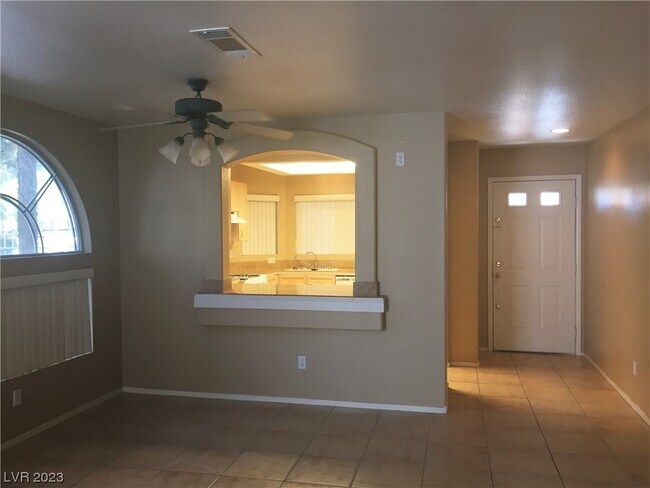 Building Photo - 8800 Sandringham Ave