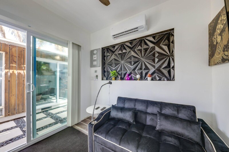 Building Photo - 3609 SW 58th Ave