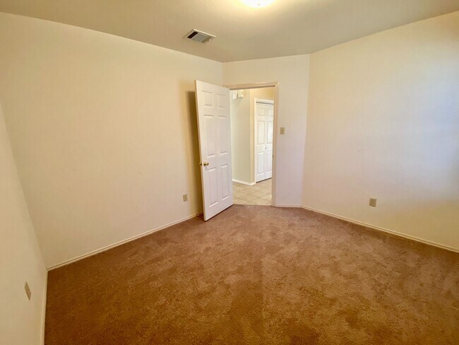 Building Photo - Single Story 3 Bed/2Bath in Leander!!!!