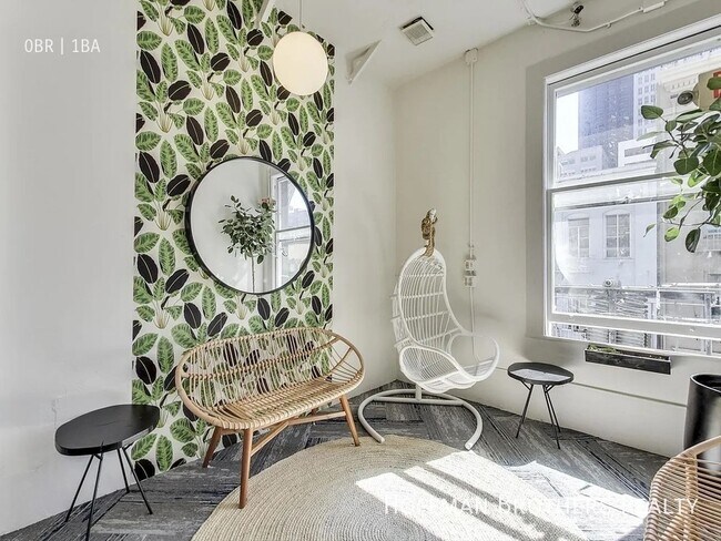 Building Photo - 706 Kearny St