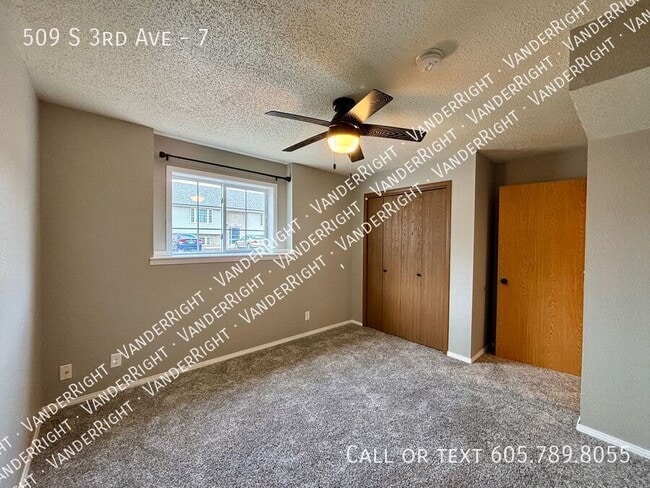 Building Photo - 509 3rd Ave
