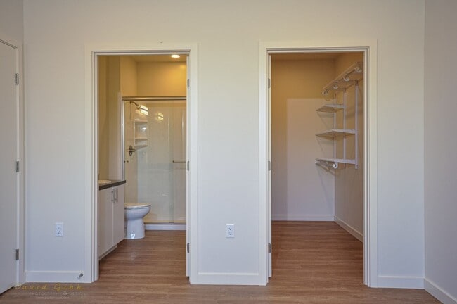 Building Photo - 1534 Myers Ln