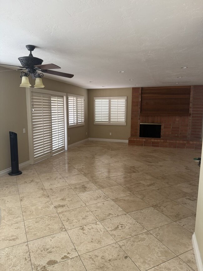 Building Photo - 4-Bed | 3 Bath | University City Home for Rent