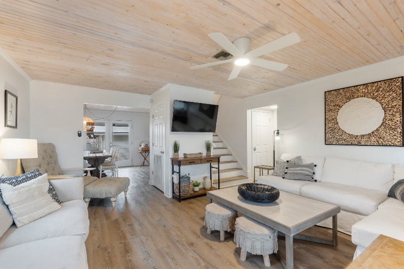 Building Photo - 22111 Bataan Ave