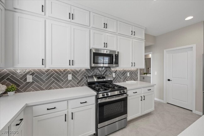 Building Photo - 9344 Lunar Phase St