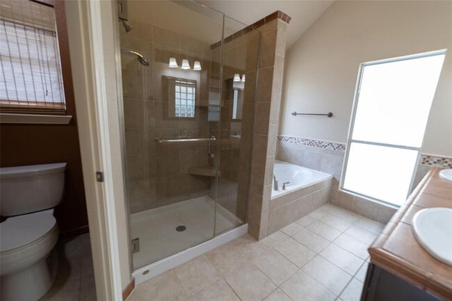 Building Photo - 8917 Joachim Ln