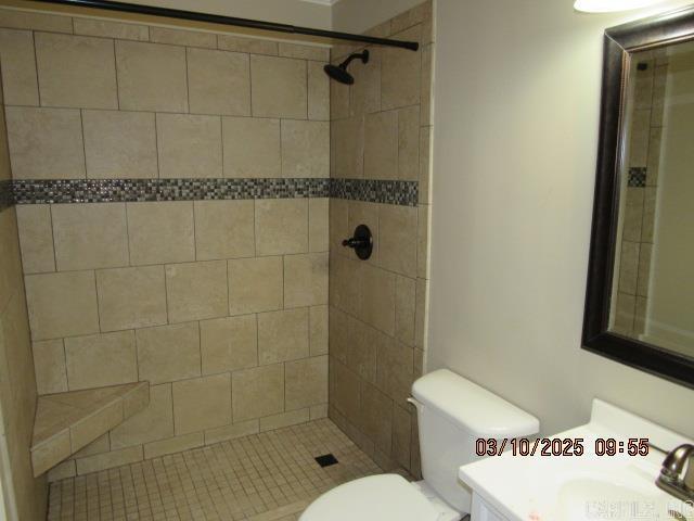 Building Photo - 120 Oaklawn Dr