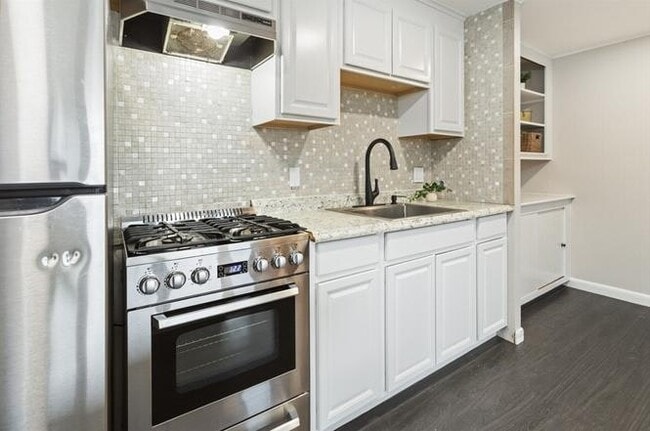 Building Photo - 100 Magnolia Ave