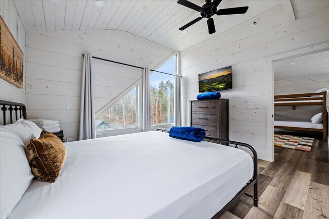 Building Photo - 532 Warbonnet Wy