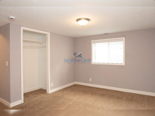 Building Photo - 2BR/1.5BA | Newly Renovated House Duplex | Private Backyard |  In International Peace Garden!