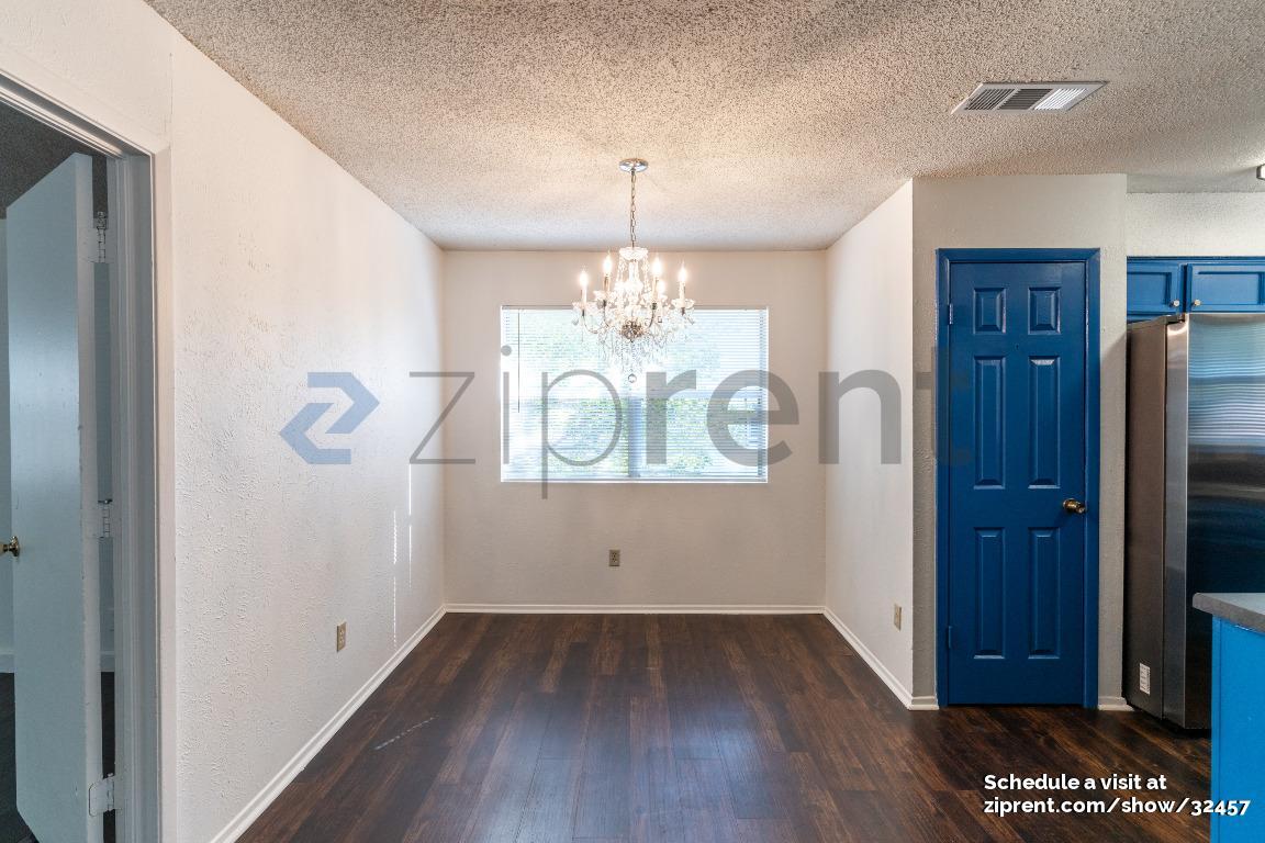 Building Photo - 4708 Carsonhill Dr