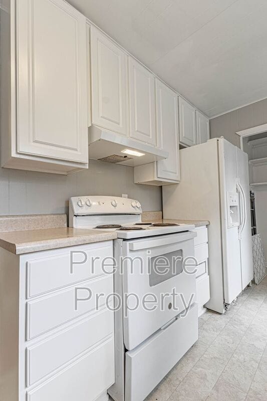 Building Photo - 1109 NE 44th St