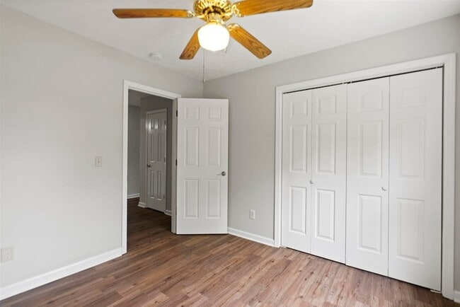 Building Photo - 1204 Derek Dr