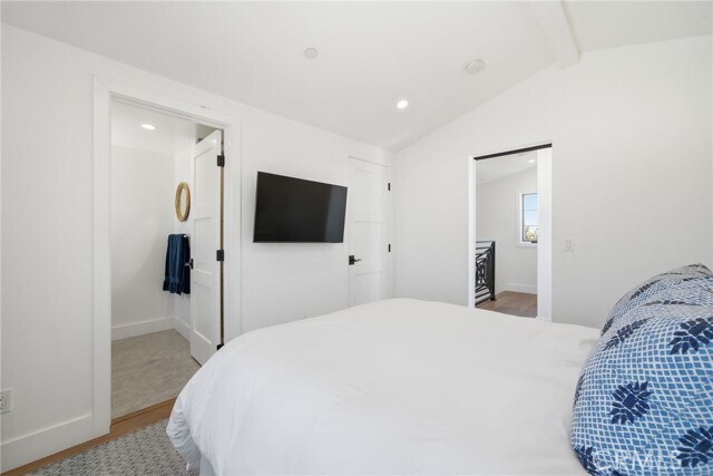 Building Photo - 305 Montero Ave