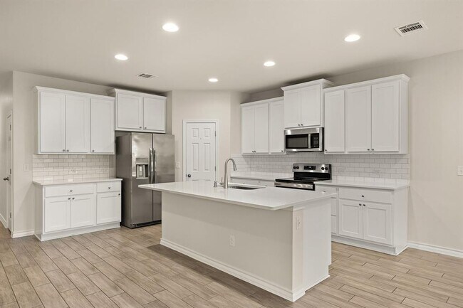 Building Photo - 148 Limonite Ln