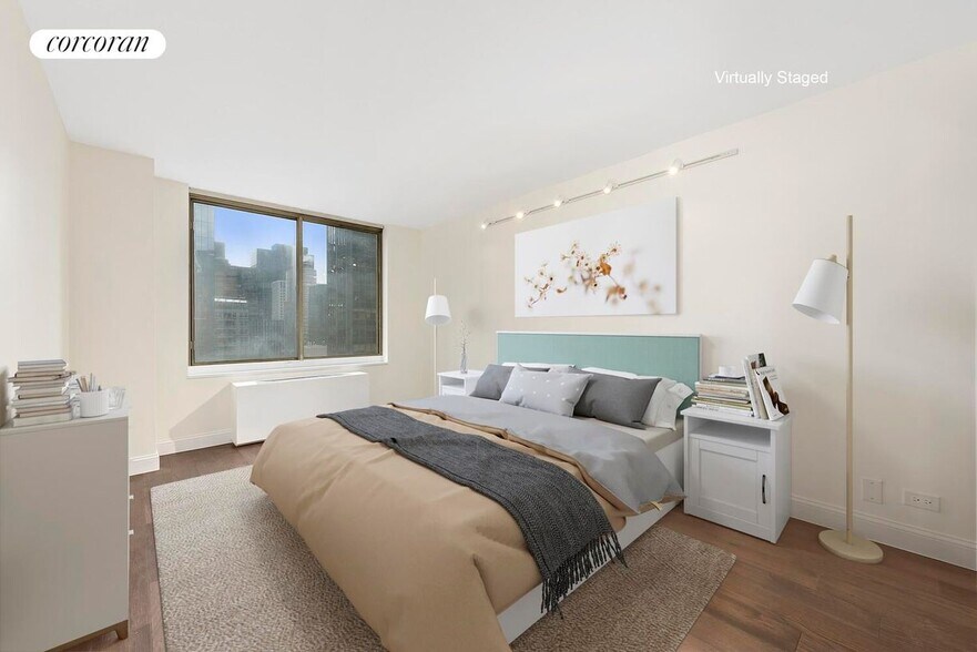 Building Photo - 145 E 48th St