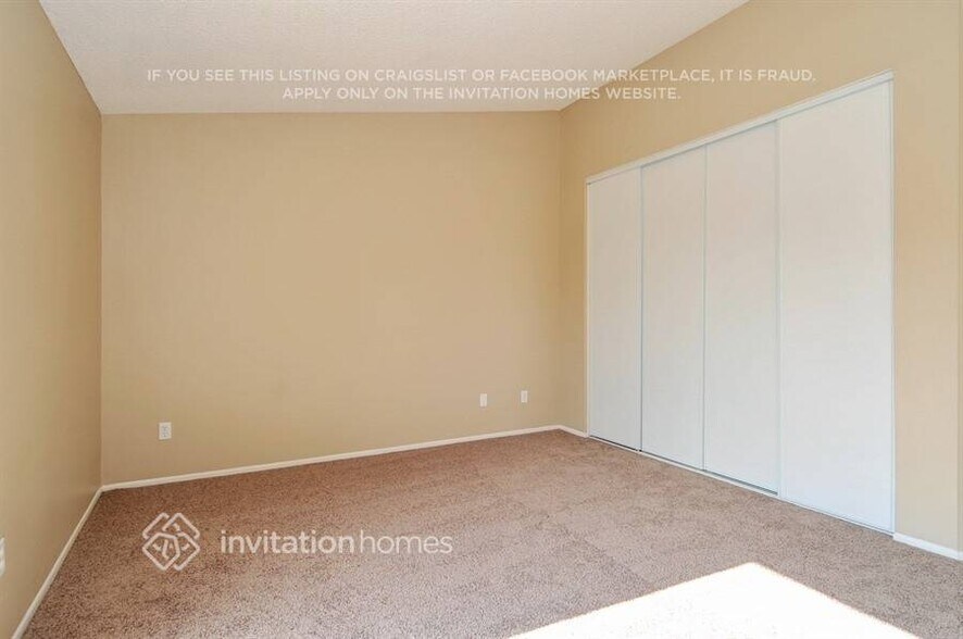 Building Photo - 24051 Roseleaf Pl
