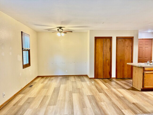 Building Photo - 2698 Kragspough Ct