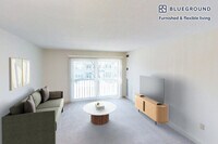 Building Photo - One Farms Dr