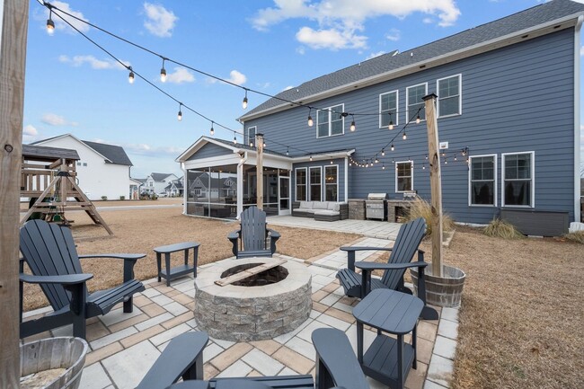 Building Photo - Exquisite 4 Bedroom/4 bath home in the Wyn...
