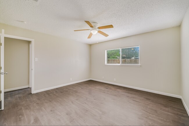 Building Photo - 14306 Ridge Point Dr