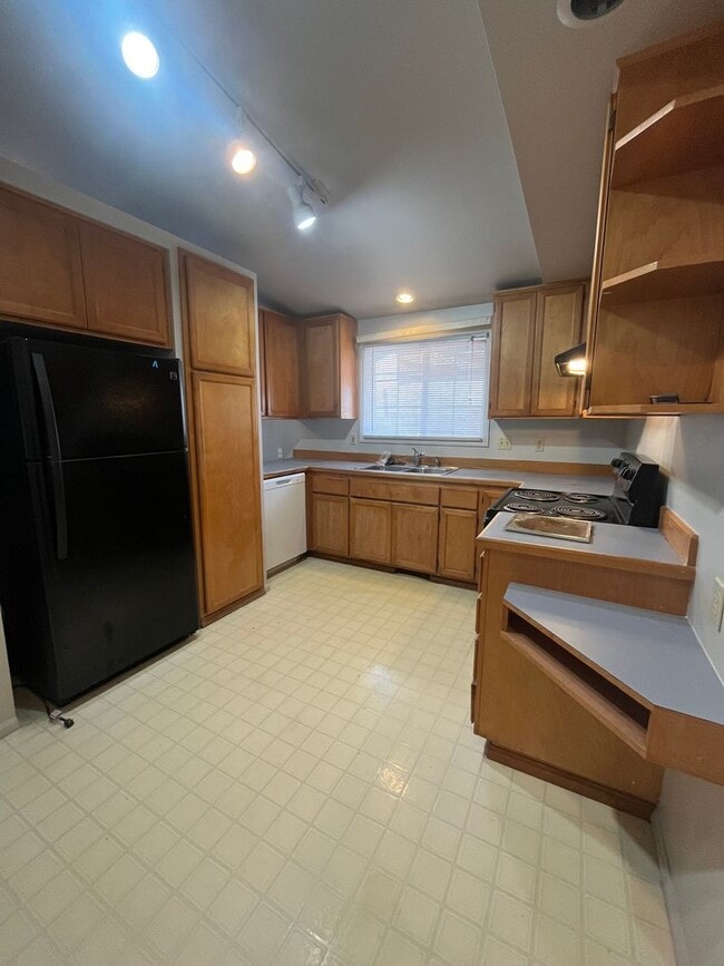 Building Photo - 3-Bedroom 2-Bathrrom home in Thurston