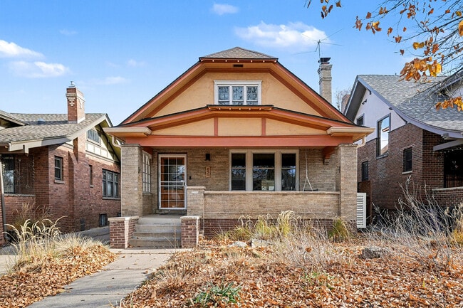 Building Photo - 850 Steele St