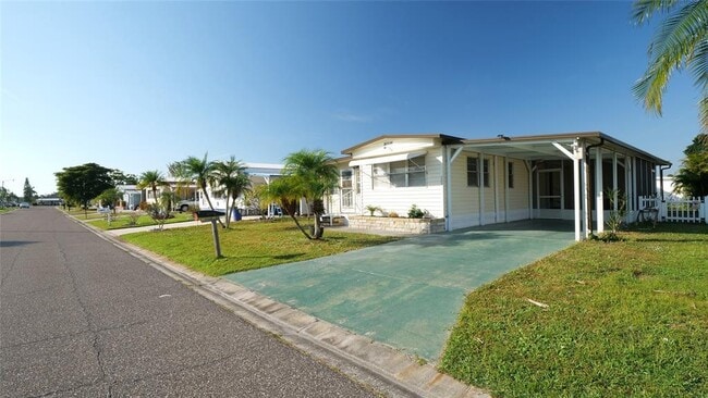 Building Photo - 209 50th Avenue Plaza E